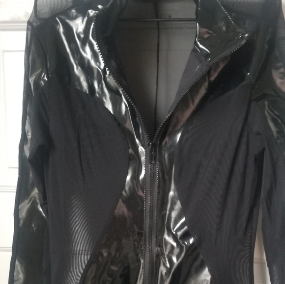 Sexy catsuit pvc and sheer - Picture 2 of 5